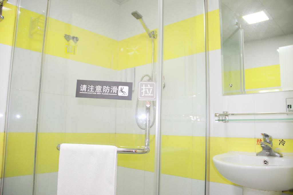 7Days Inn Zhuhai Hengqin Changlong Wanzai Port Extérieur photo