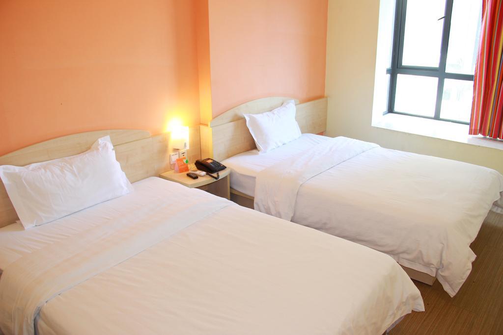 7Days Inn Zhuhai Hengqin Changlong Wanzai Port Extérieur photo
